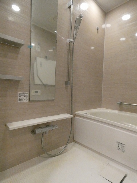 バス・シャワールーム　参考写真