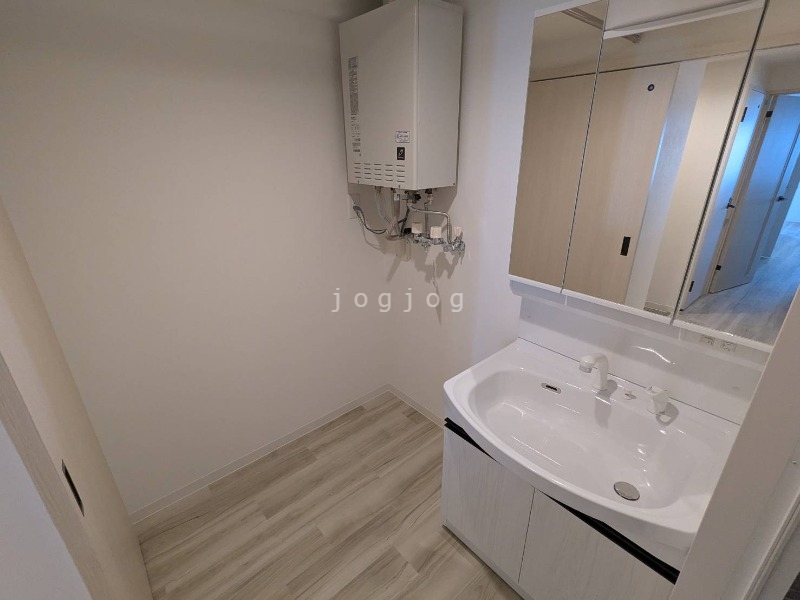 洗面設備　同仕様写真です。