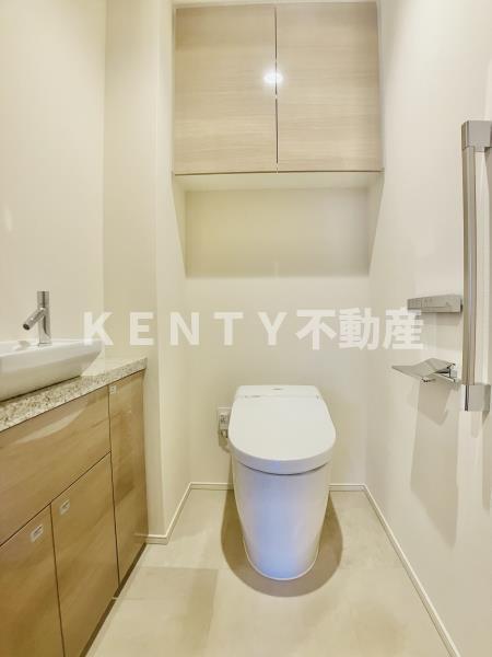 トイレ　シンプルで使いやすいトイレです