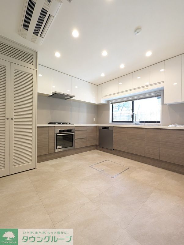 キッチン　お部屋探しは株式会社　タウンハウジング　までお気軽にお問合…