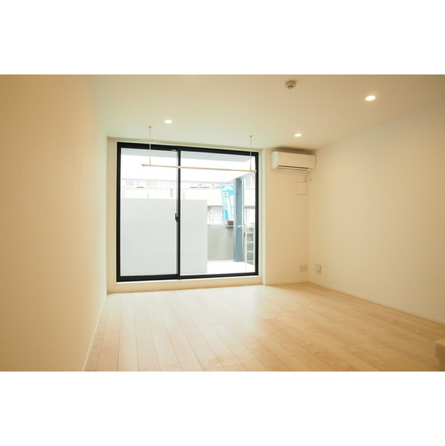 居室・リビング　広々リビング