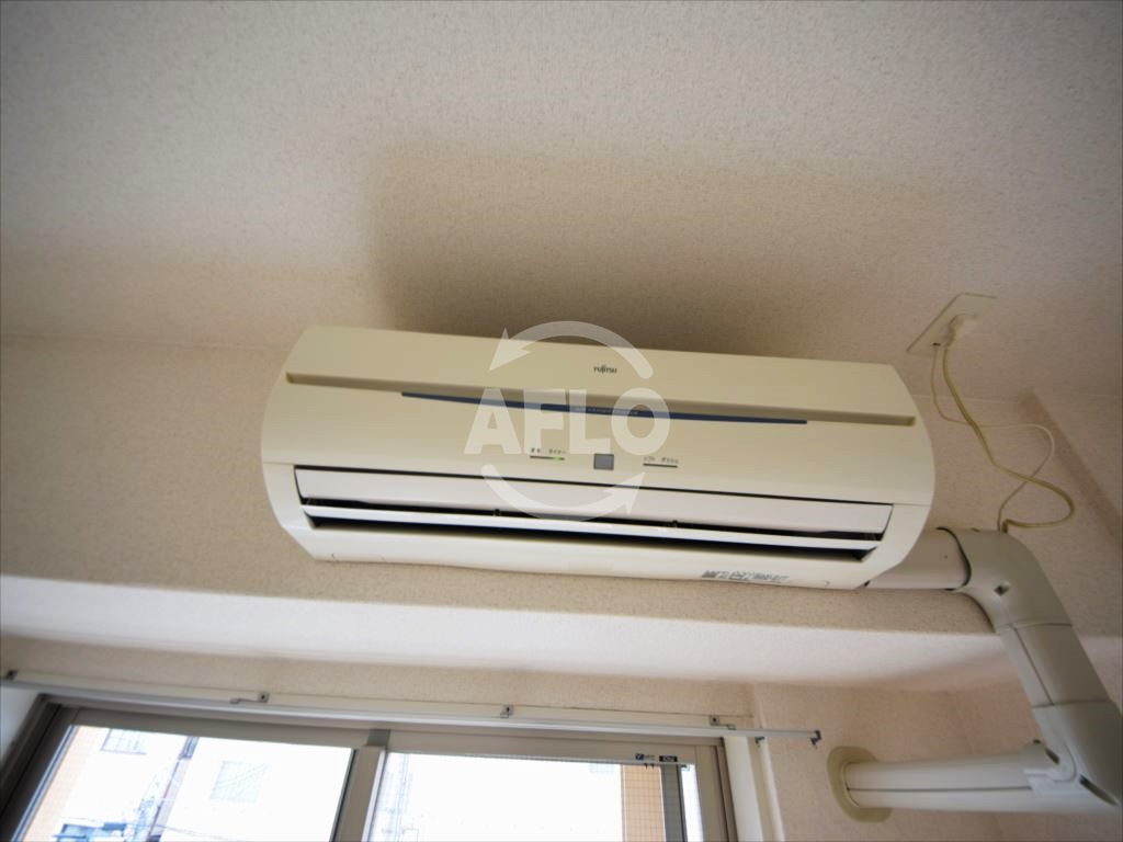 その他設備　CITY SPIRE難波プレミア　階段