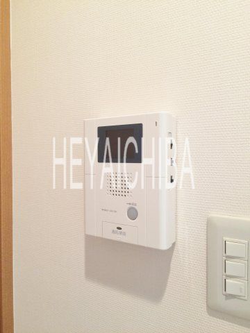 セキュリティ　モニター付きインターホン