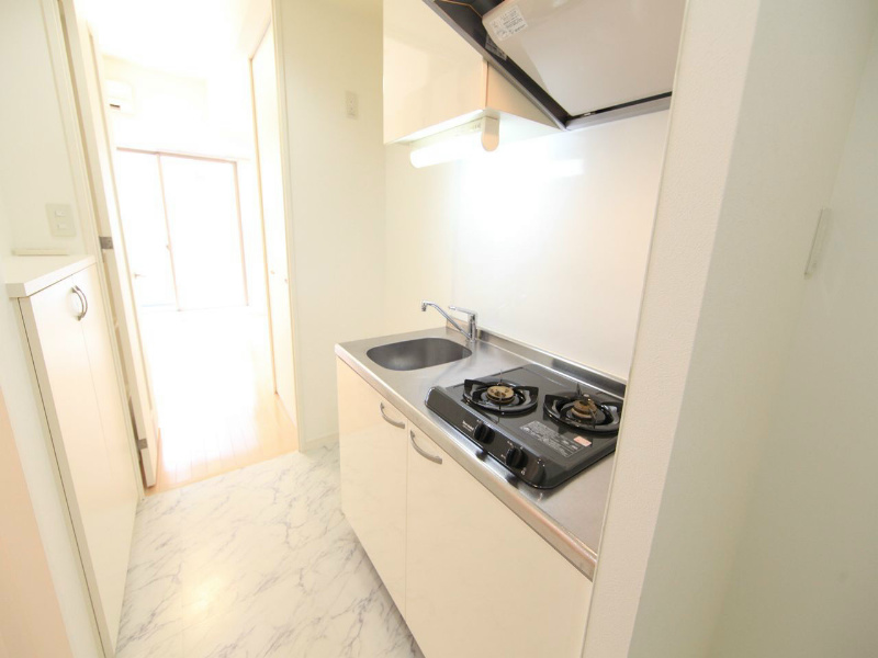 キッチン　システムキッチン（ガス2口コンロ付）