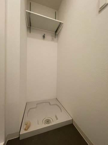 その他設備　AFFLUENCE難波　洗濯機置場