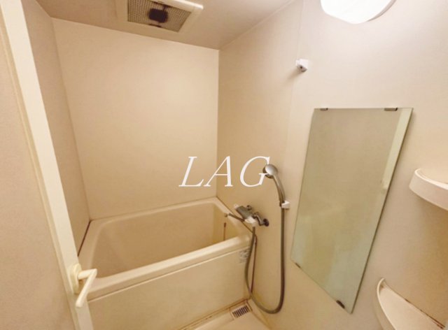 バス・シャワールーム　お風呂です。