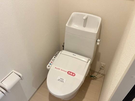 トイレ　※別部屋の写真です