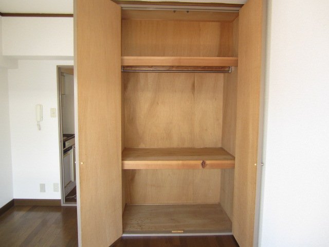 収納　アクシスI