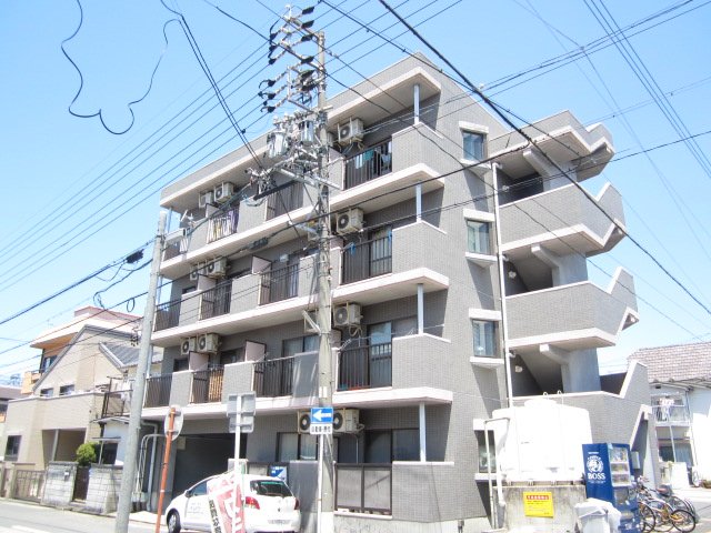 建物外観　アクシスI