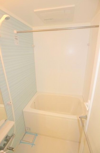 バス・シャワールーム　（参考写真）