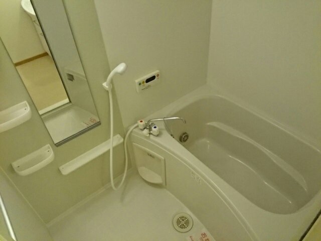 バス・シャワールーム　日々の疲れを癒すお風呂付です