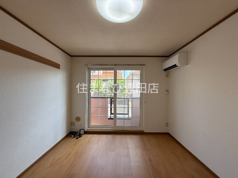 居室・リビング　同型タイプ