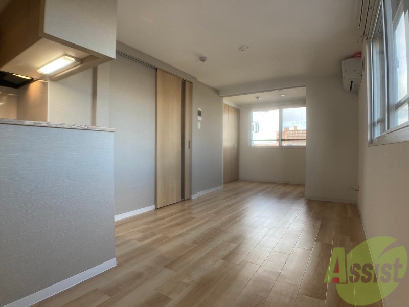 居室・リビング　スタイリッシュな印象のリビングになっています！