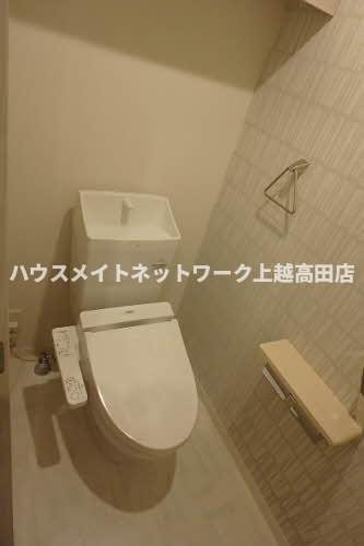 トイレ　温水洗浄暖房便座