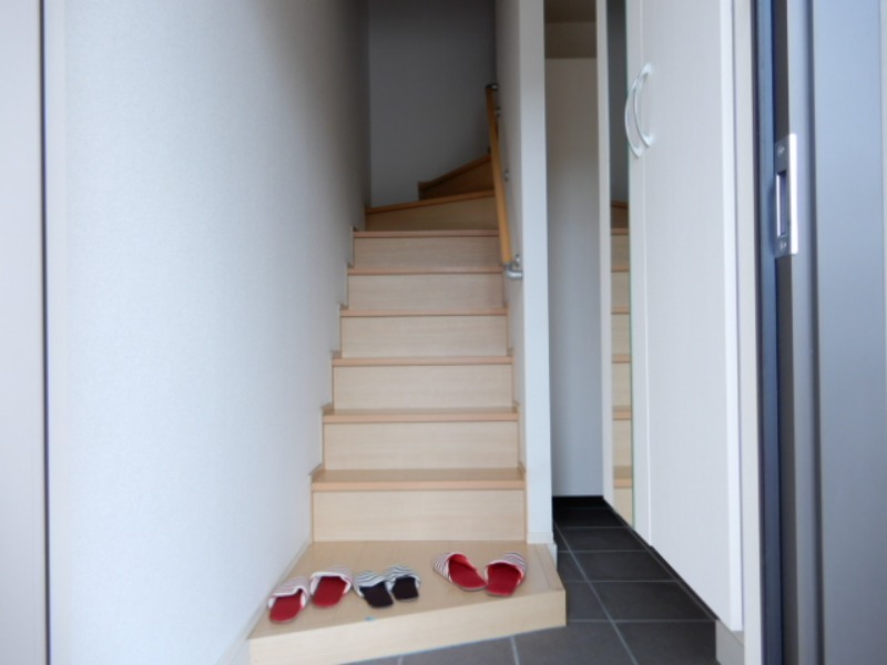 玄関　図面と現状に相違がある場合には現状を優先