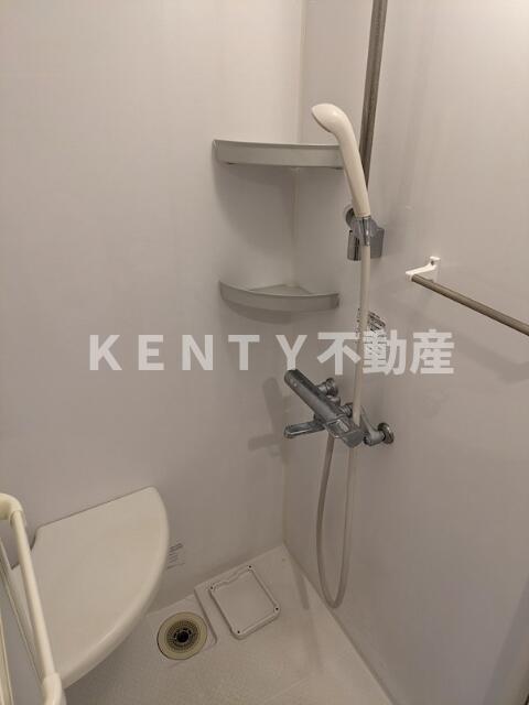 バス・シャワールーム　きれいなシャワールームです