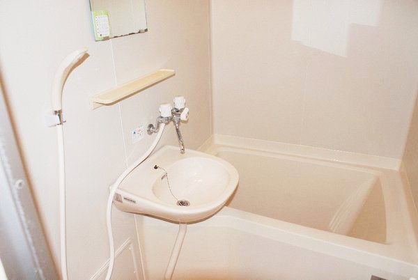 バス・シャワールーム　浴室