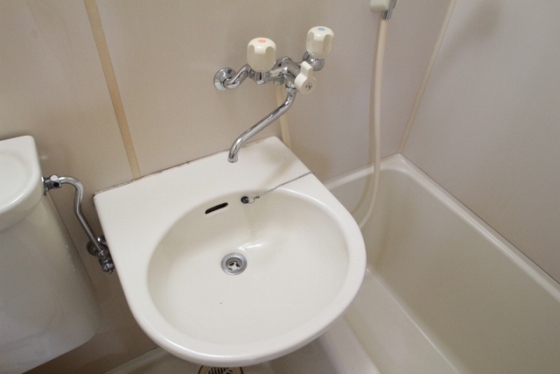 洗面設備　※別部屋の写真です