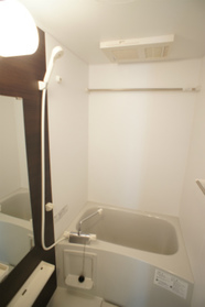 バス・シャワールーム　浴室