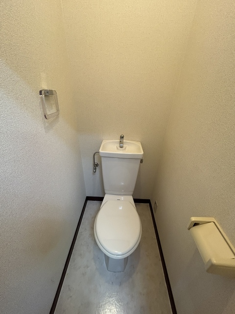 トイレ　※温水洗浄便座に変更予定