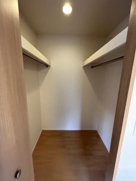 収納　ウォークインクロゼットあります