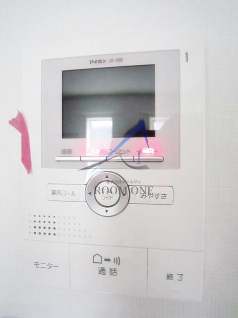セキュリティ　モニター付きインターホンです。