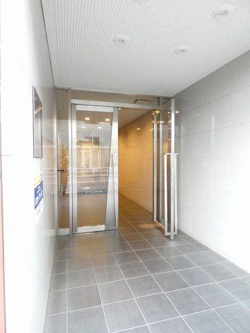 エントランス　エントランス