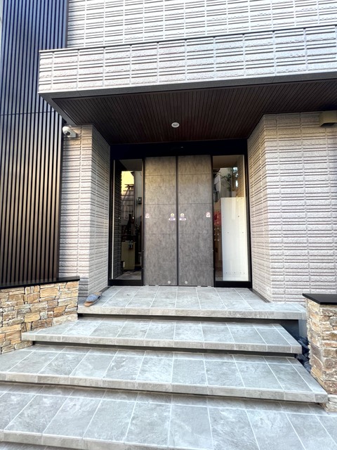 エントランス　★オートロック対応エントランス★