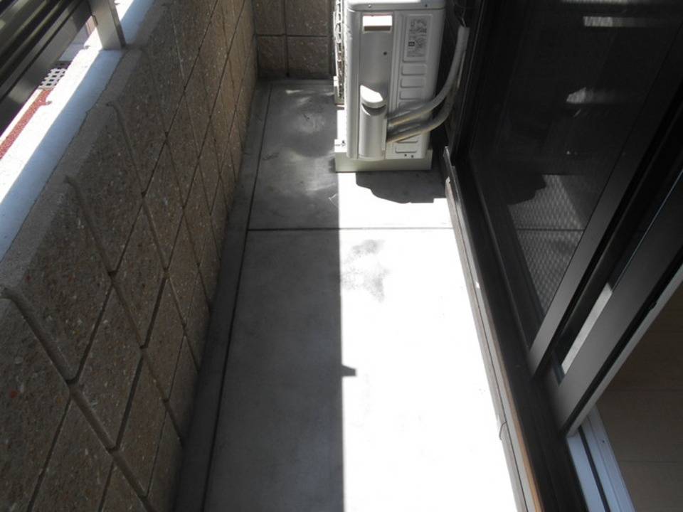 バルコニー　バルコニー