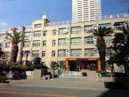 小学校　大阪市立日吉小学校（小学校）まで877m