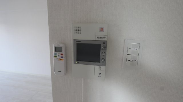 セキュリティ　同物件別号室のものです。