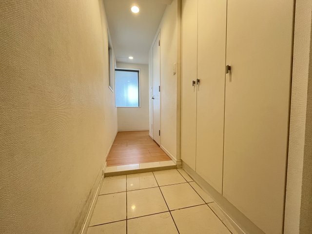 玄関　※別部屋参照