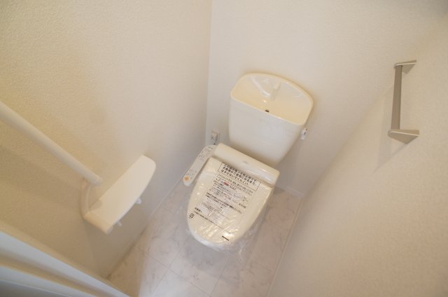 トイレ　シンプルで使いやすいトイレです