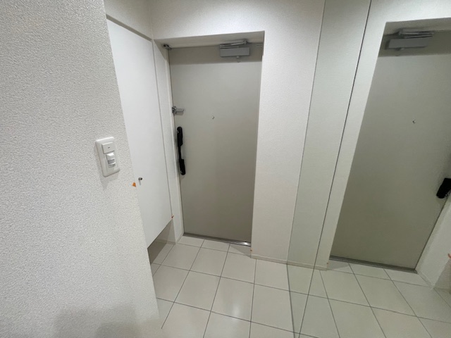 玄関　※同施工会社のイメージ写真※