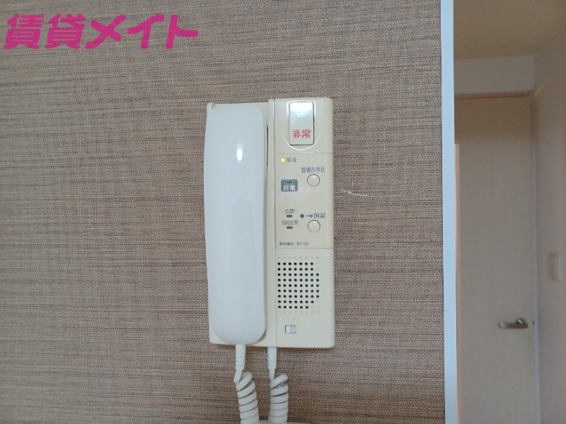 セキュリティ　同型参考写真