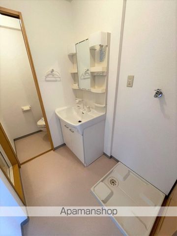 デュアルカーサ横町の内装写真