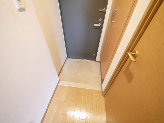 玄関　ゆったりとした玄関です