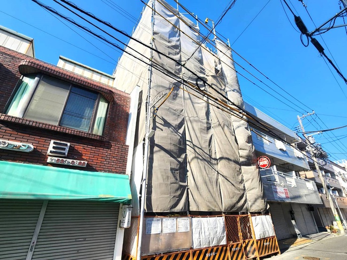建物外観　建築中