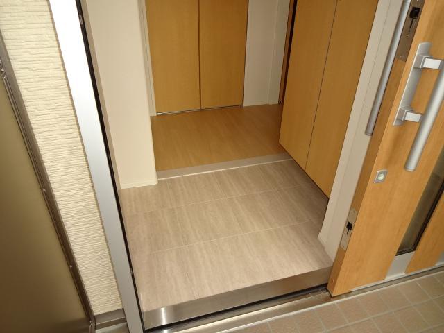 玄関　玄関