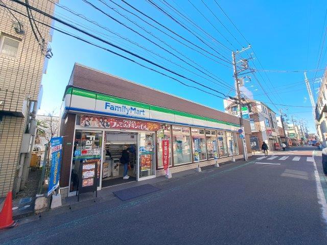 コンビニ　ファミリーマート下総中山駅南口店（コンビニ）まで236m