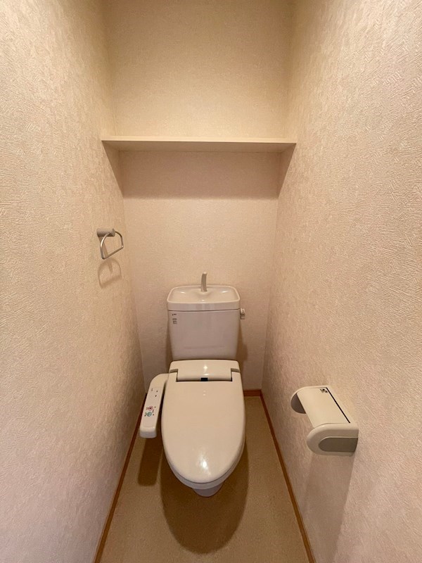 トイレ　※同物件別部屋参考画像