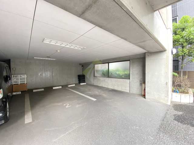 駐車場　サンハイム