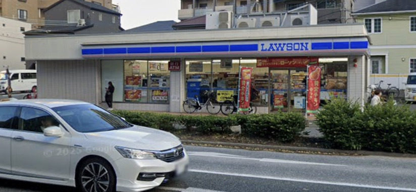 コンビニ　ローソン 比恵町店（コンビニ）まで411m