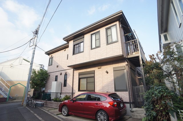 建物外観　小田急電鉄小田原線　下北沢　徒歩　８分の立地です♪