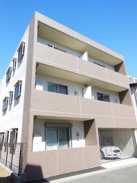 建物外観　オートロックマンション！