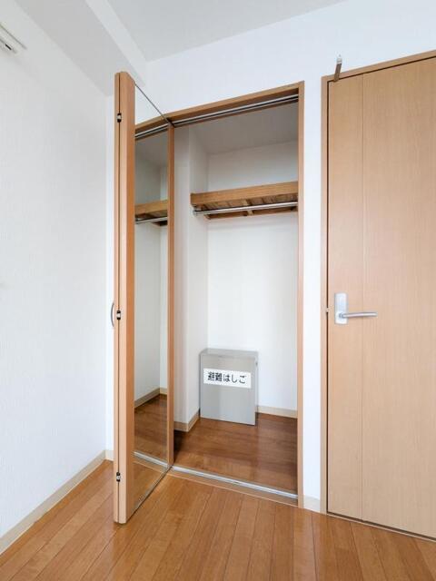 収納　トイレ