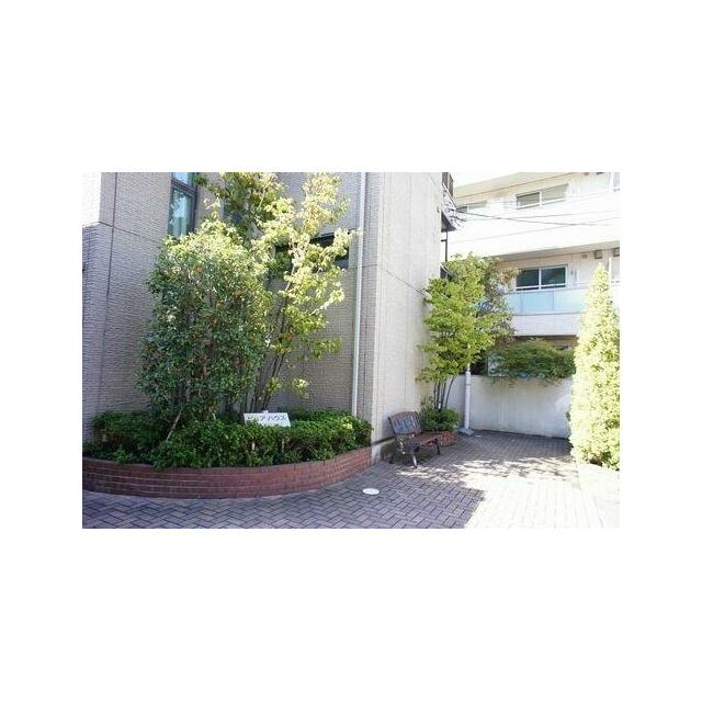 その他共有部分　３階建て重量鉄骨造☆