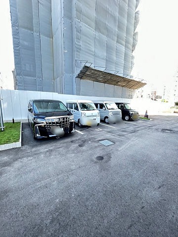 駐車場　駐車スペースもあります