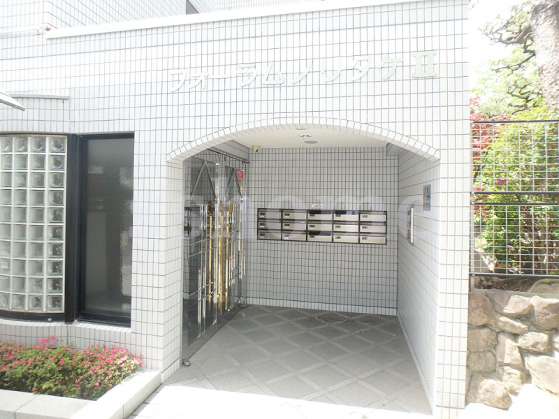 エントランス　建物入口