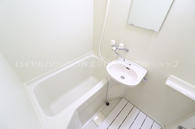 バス・シャワールーム　☆バストイレ別☆※参考写真
